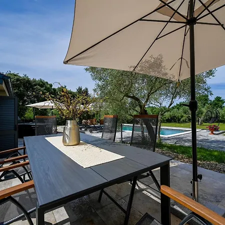 Bartolo 别墅 罗维尼